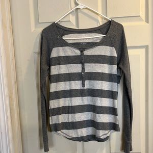 SO, Thermal Long Sleeved Shirt. Size XL.  Gray and darker gray stripes